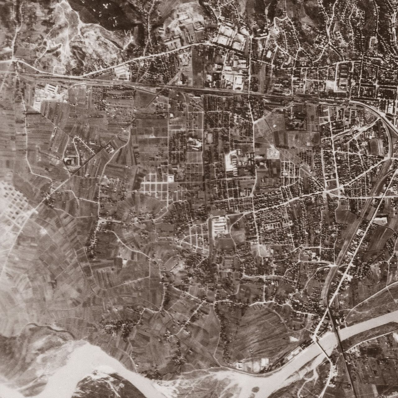 Panorama. Zapadni dio Zagreba iz zraka 1944. godina